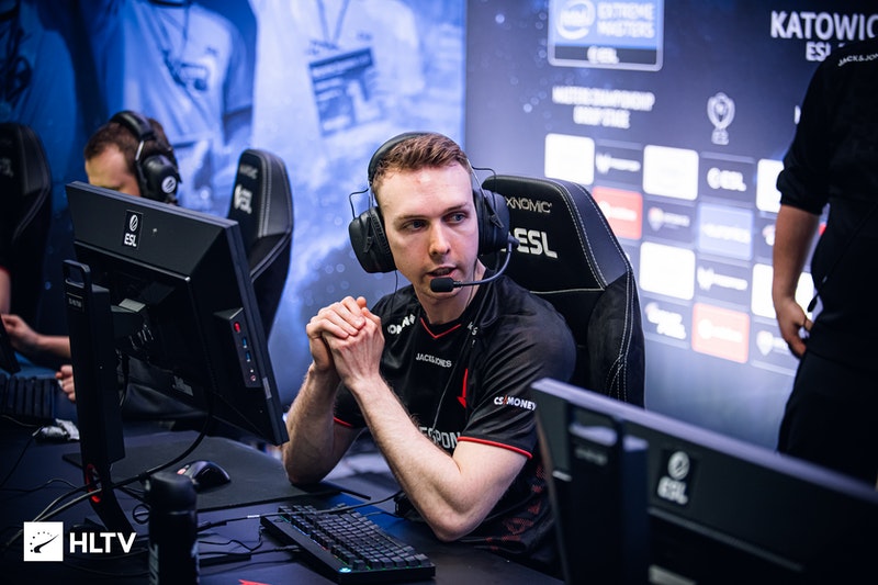 Gla1ve не примет участие в ESL One Cologne